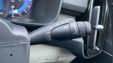 Volvo XC40 2.0 B4P Ultra Dark 5dr Auto Petrol Estate